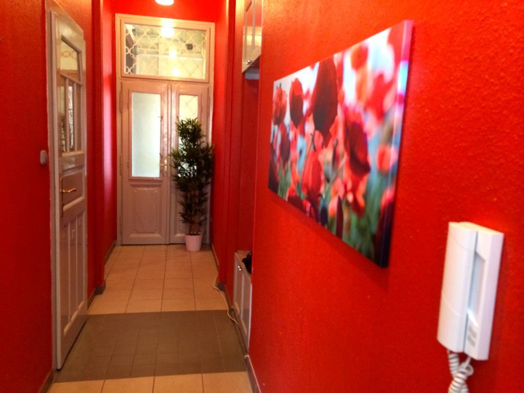 Budget Apartment By Hi5 - Oktober 6 Str 4 Budapest Ngoại thất bức ảnh