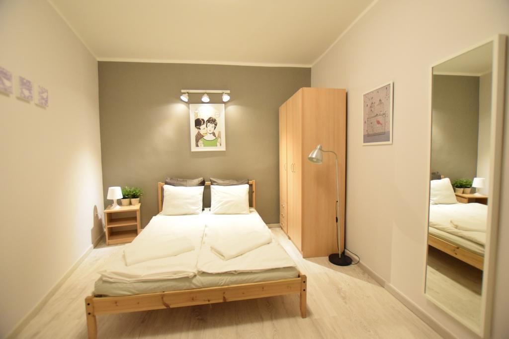 Budget Apartment By Hi5 - Oktober 6 Str 4 Budapest Ngoại thất bức ảnh