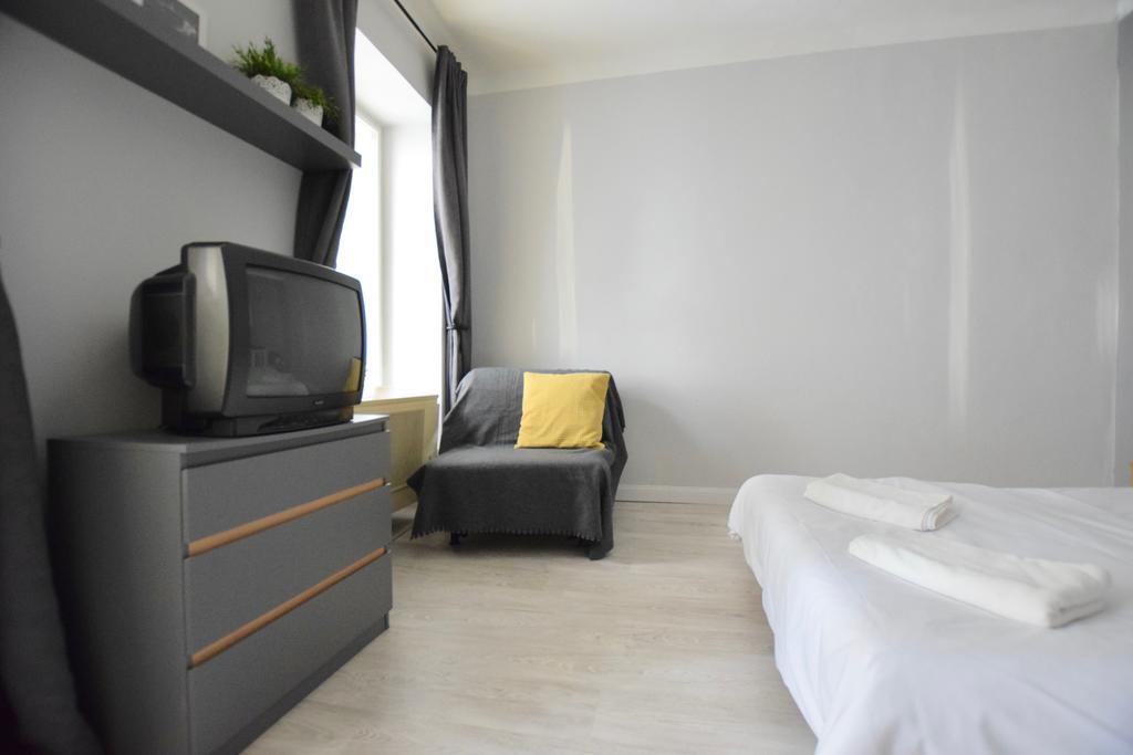 Budget Apartment By Hi5 - Oktober 6 Str 4 Budapest Ngoại thất bức ảnh
